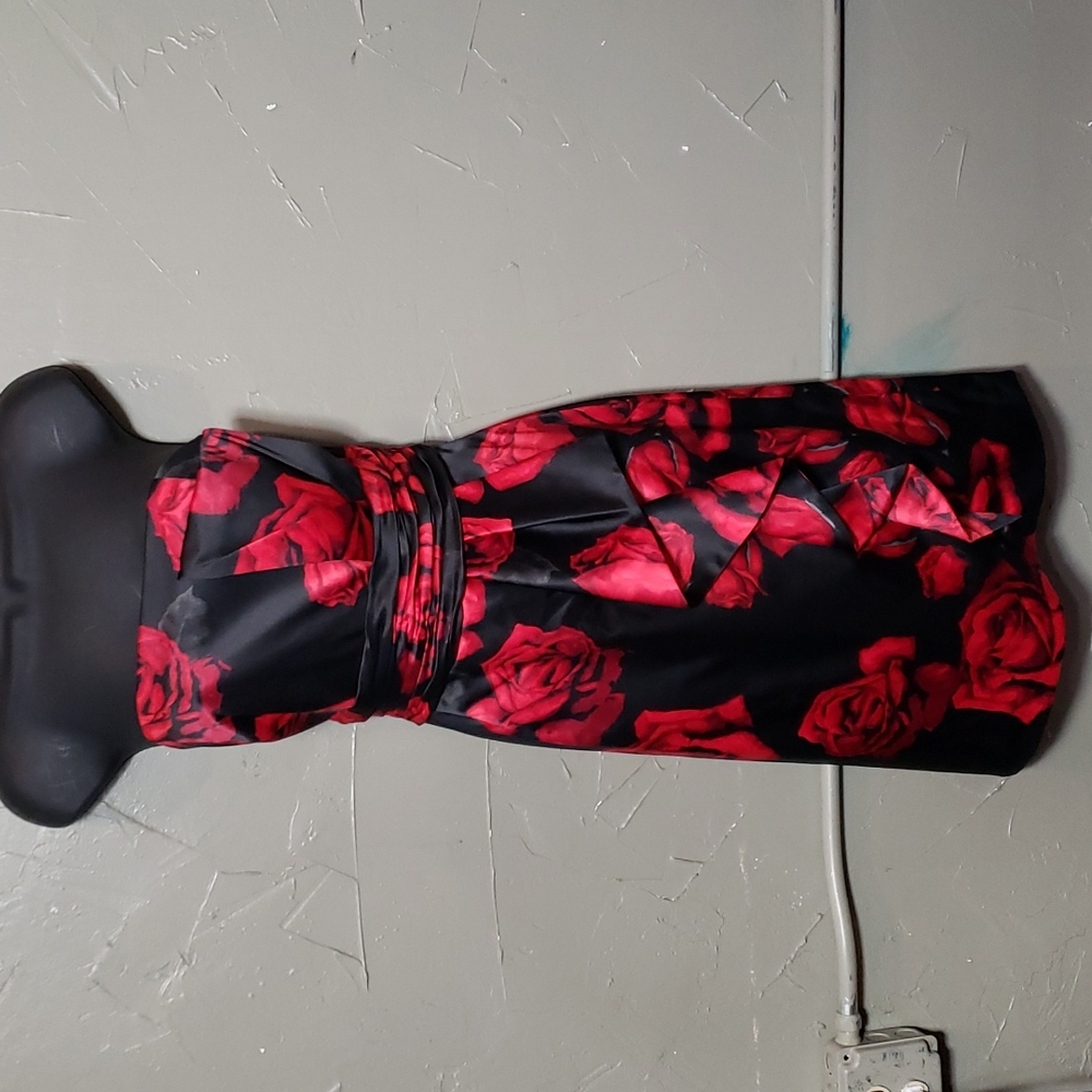 NWT White House Black Market dress